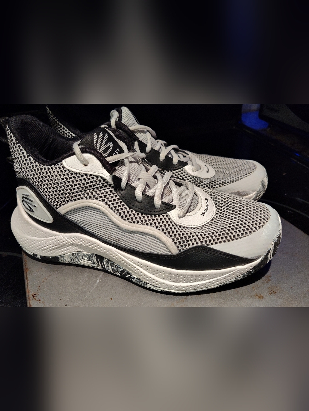 Under Armour Curry Basketball Sneaker Mens 3Z 24 Men's 8.5 /Women's 10
